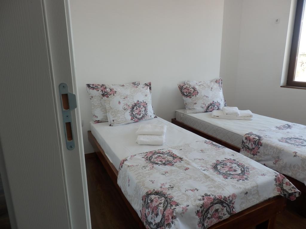 Aleksandrovo Apartments Εξωτερικό φωτογραφία