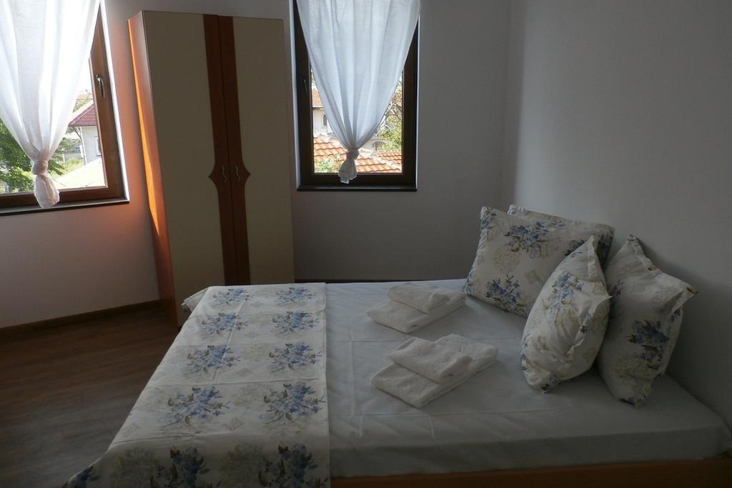Aleksandrovo Apartments Εξωτερικό φωτογραφία