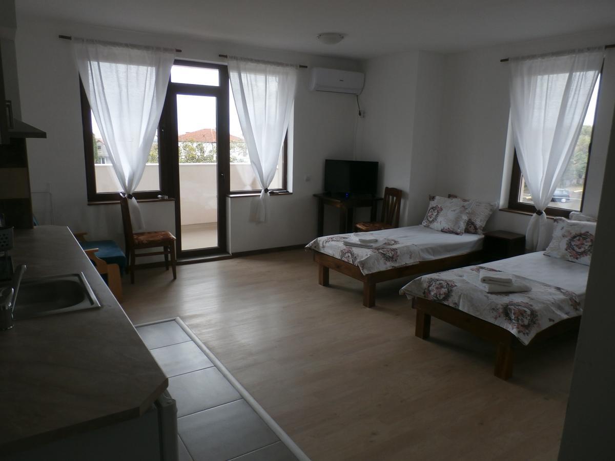 Aleksandrovo Apartments Εξωτερικό φωτογραφία